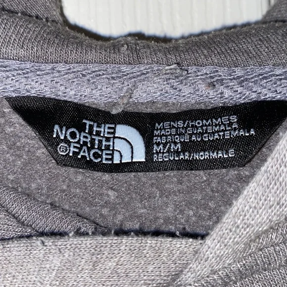 The North Face Men’s Medium. With hood. - Picture 8 of 8